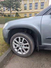 Aletines de plástico para Skoda Yeti (2009-2017)