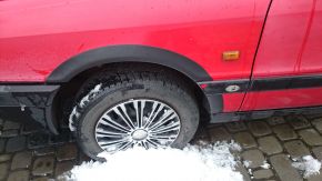Aletines de plástico para Audi 80 B3 sedán (1986-1991)