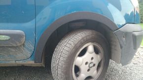 Aletines de plástico para Nissan Kubistar (1998-2008), versión de 4 puertas