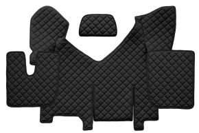 Alfombrillas de ecopiel Q para IVECO STRALIS HI-WAY (01.2013-12.2016) - automático - versión con frigorífico - Negro