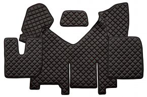 Alfombrillas de ecopiel Q para IVECO STRALIS HI-WAY (01.2013-12.2016) - automático - versión con frigorífico - Negro/rojo