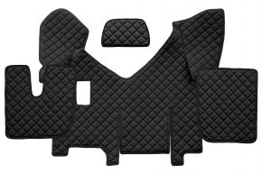 Alfombrillas de ecopiel Q para IVECO STRALIS HI-WAY (01.2013-12.2016) - manual - versión con frigorífico - Negro